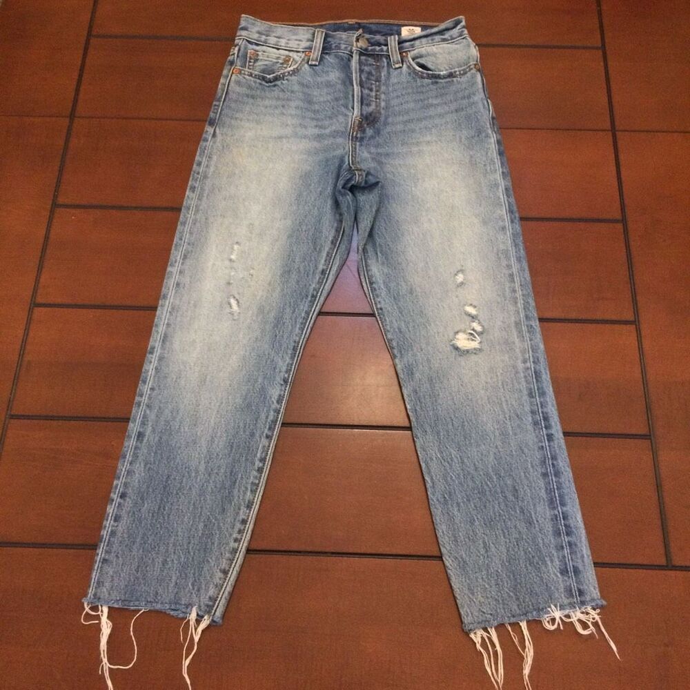Levi’s made by white oak cone denim button fly ray hem 25
